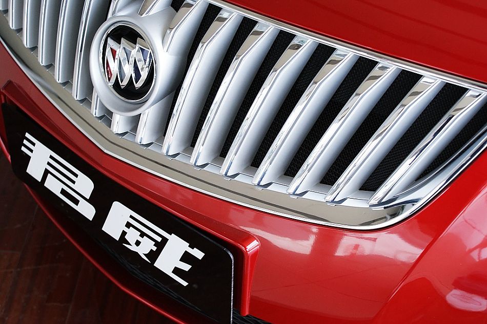 上海通用别克新君威到店实拍-外观