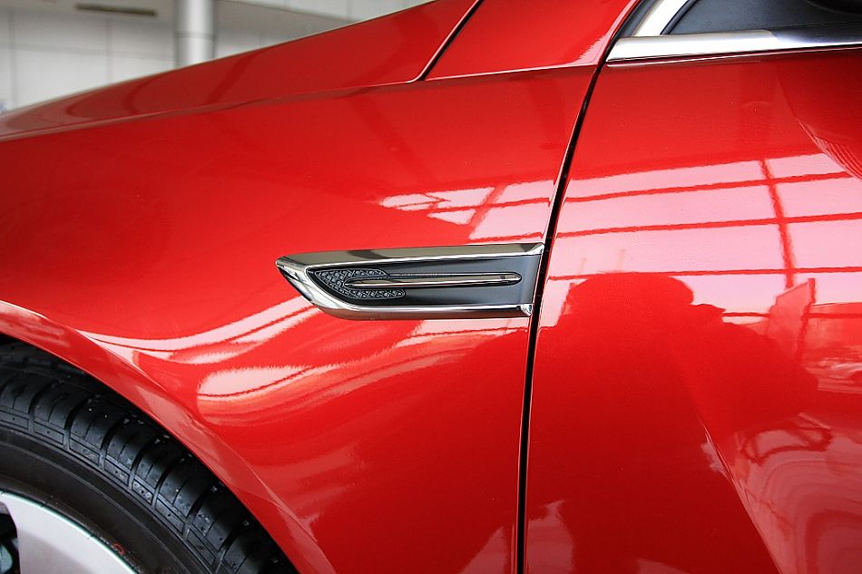 上海通用别克新君威到店实拍-外观