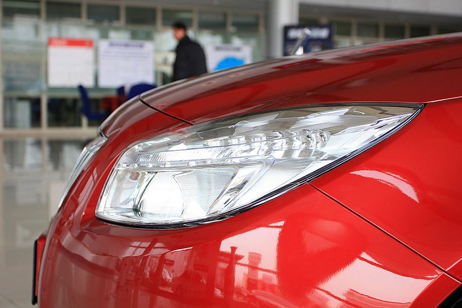 上海通用别克新君威到店实拍-外观