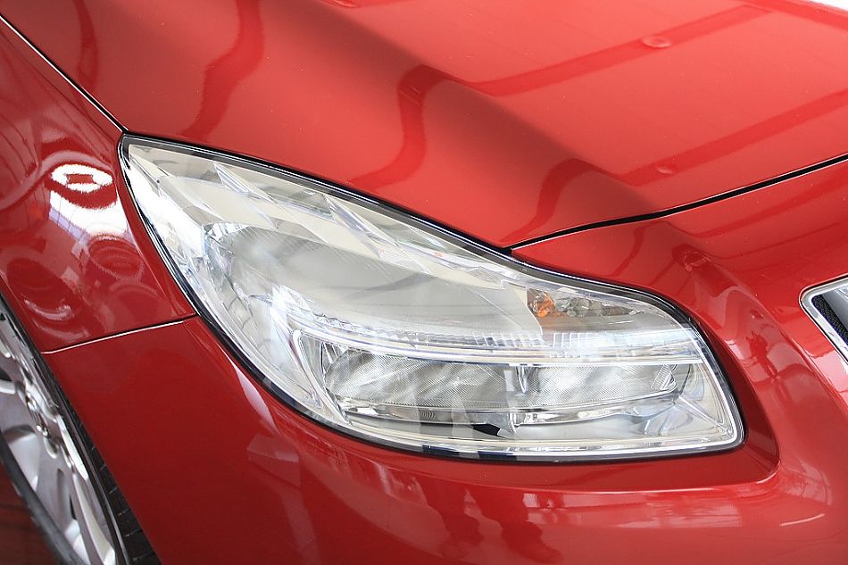 上海通用别克新君威到店实拍-外观