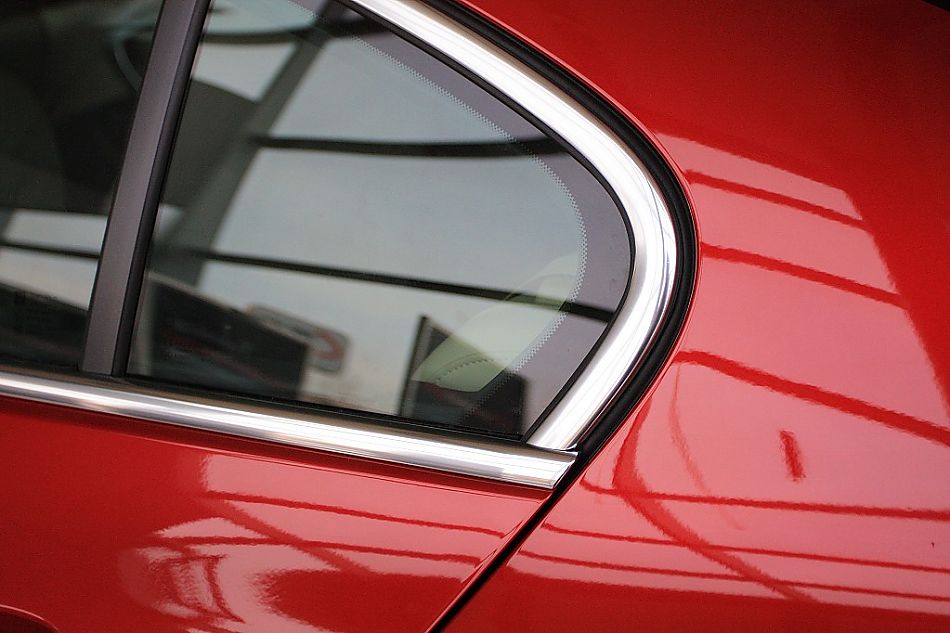 上海通用别克新君威到店实拍-外观