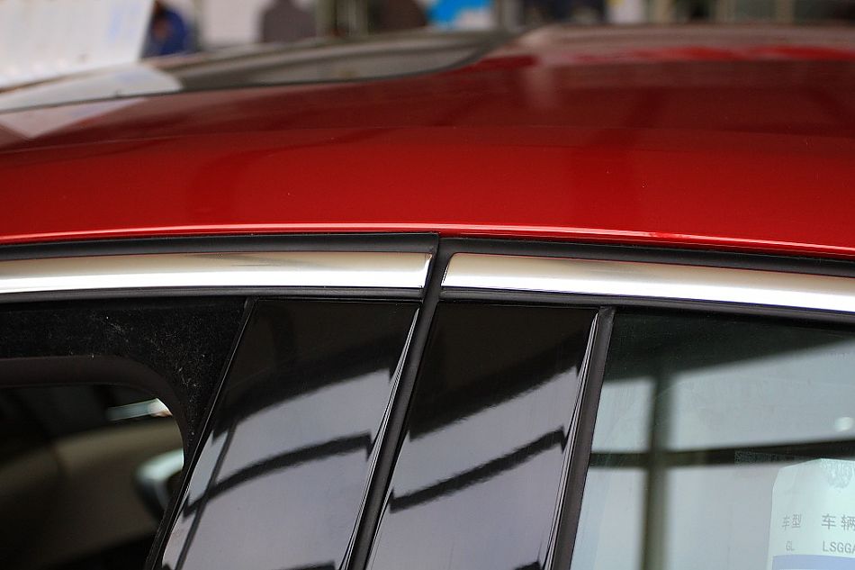 上海通用别克新君威到店实拍-外观