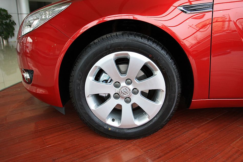 上海通用别克新君威到店实拍-内饰