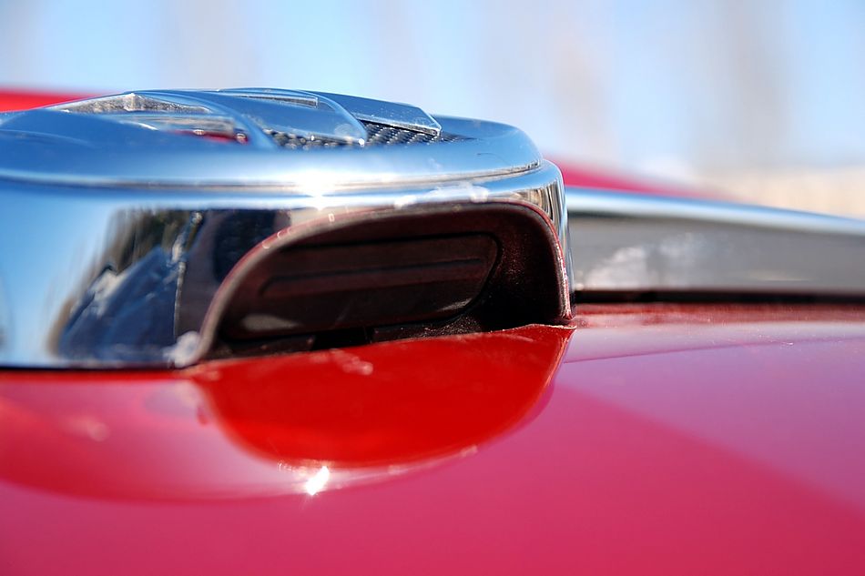 新君威2.0外观图片