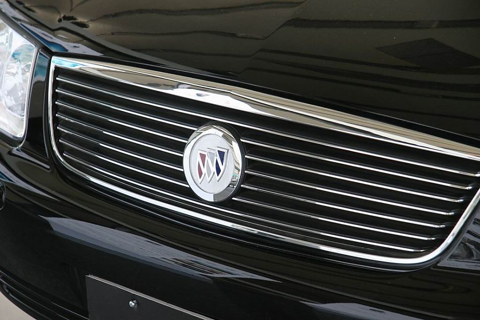 上海通用君威进气格栅