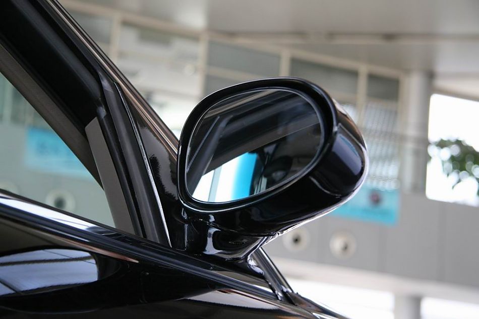 上海通用君威外后视镜