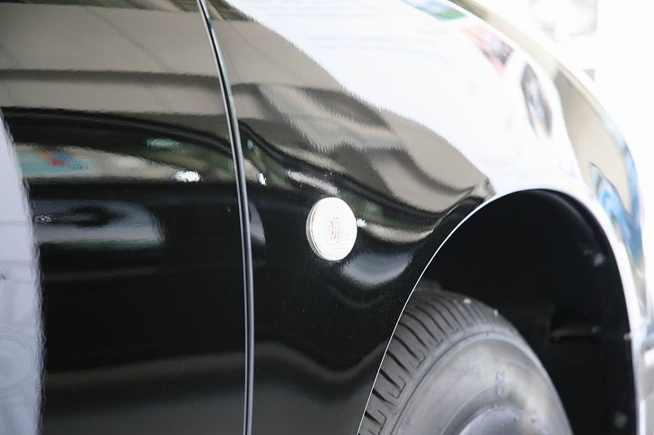 上海通用君威外观细节