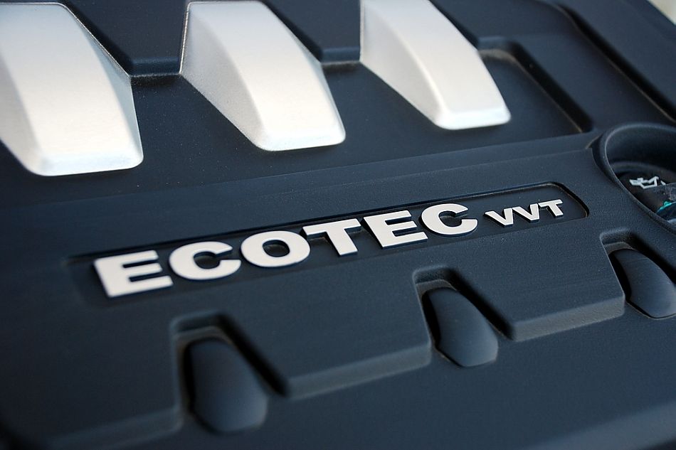 全新君威2.0引擎图片