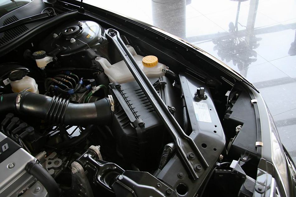 上海通用君威发动机