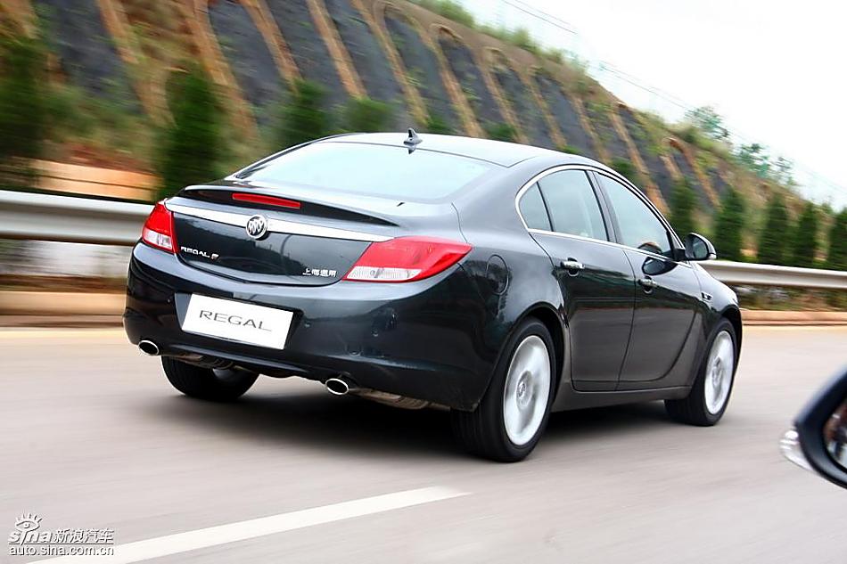 别克新君威2.0T试驾实拍图动态