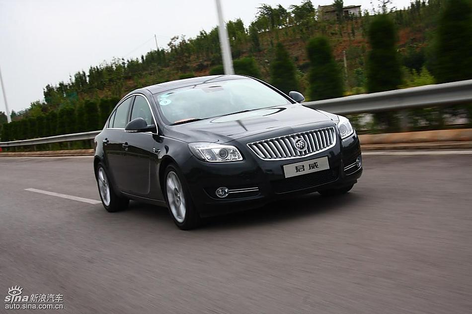 别克新君威2.0T试驾实拍图动态