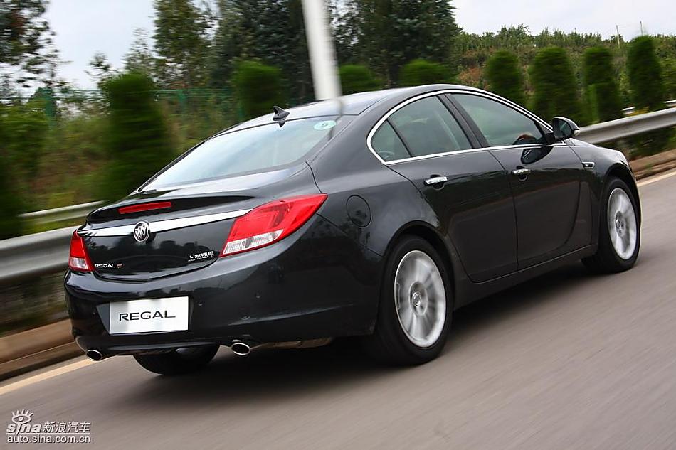 别克新君威2.0T试驾实拍图动态