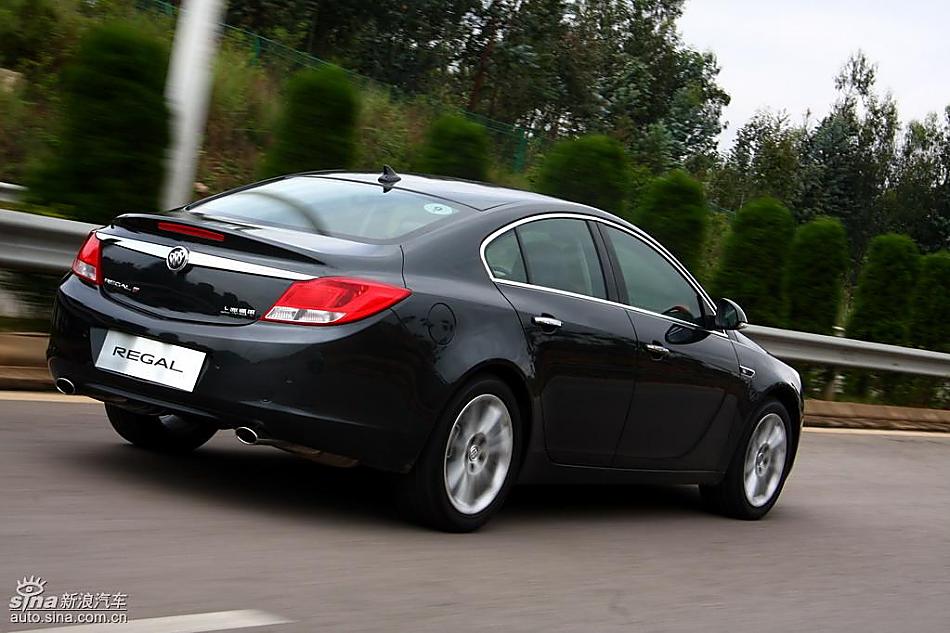 别克新君威2.0T试驾实拍图动态