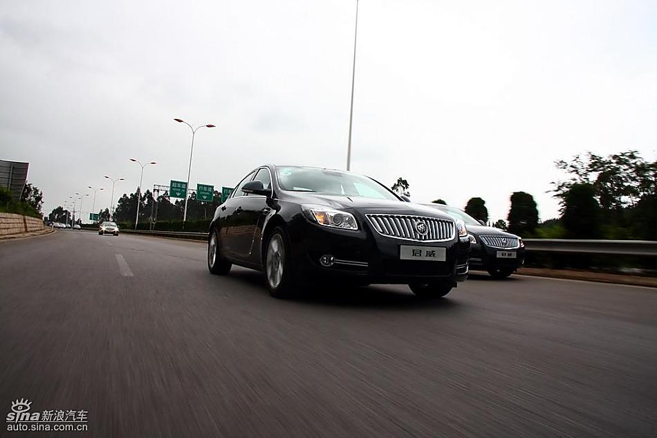 别克新君威2.0T试驾实拍图动态