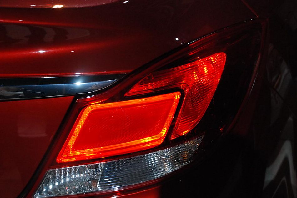 新君威正式亮相