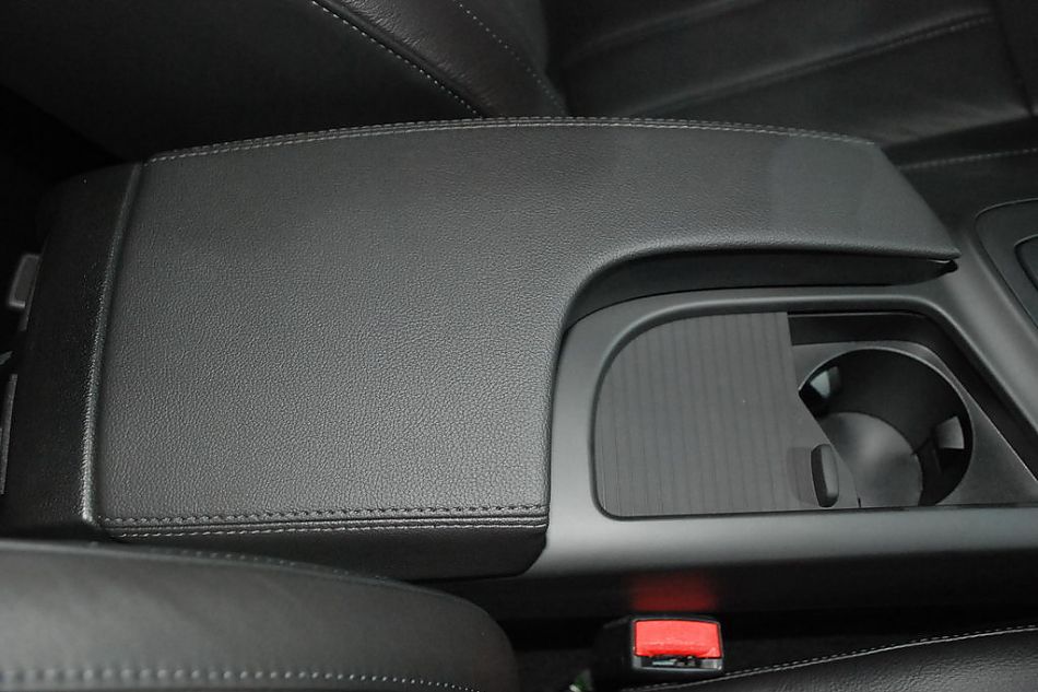 新君威正式亮相