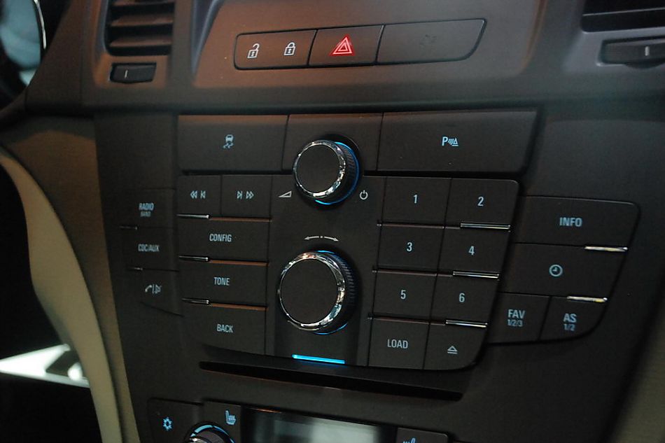 新君威正式亮相