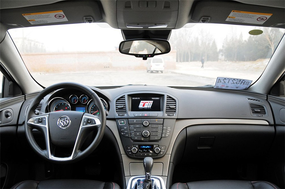 2013款 2.0T AT GS豪情运动版 内饰