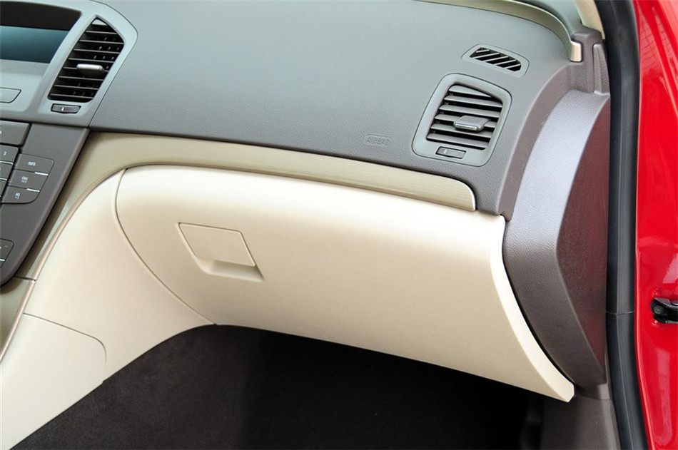 2012款 2.0L AT 舒适版 内饰