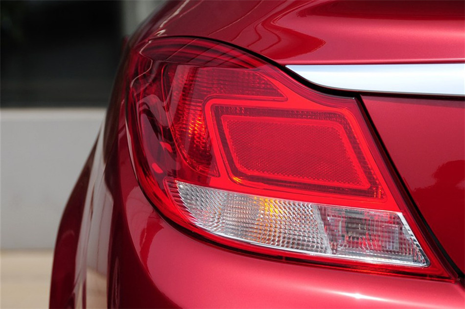 2012款 2.0L AT 舒适版 其他