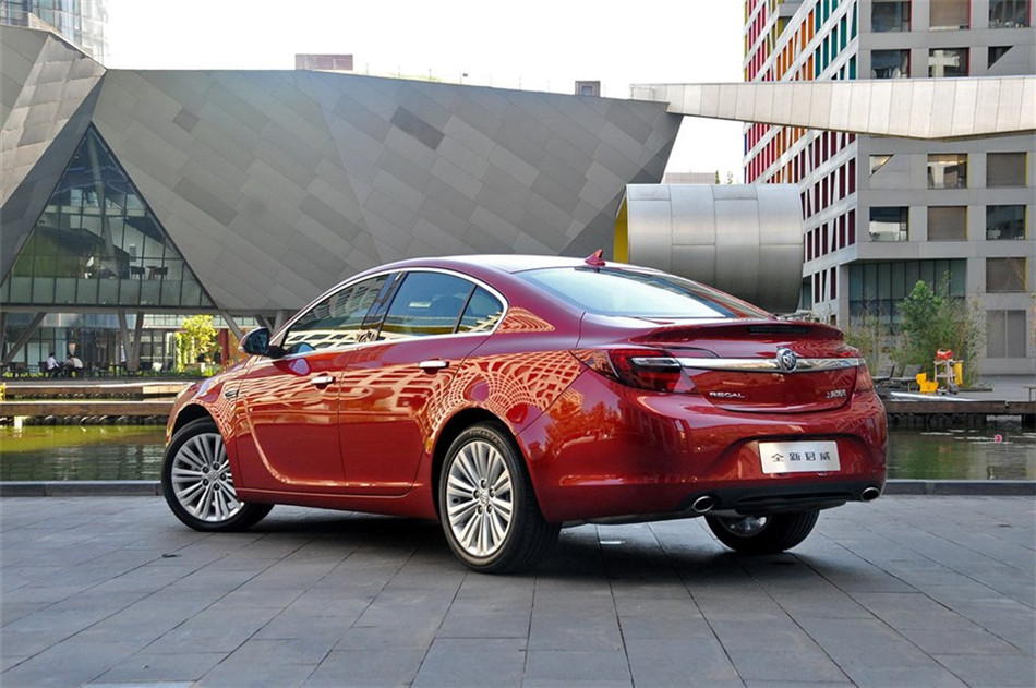 2014款君威2.4L自动豪华时尚型