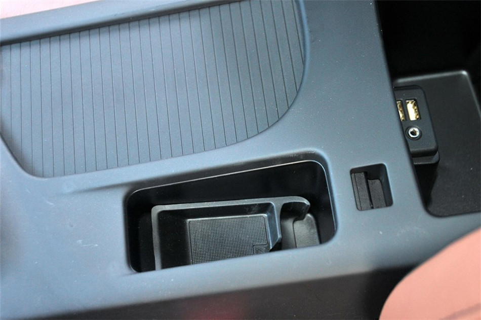 2014款君威2.4L自动豪华时尚型