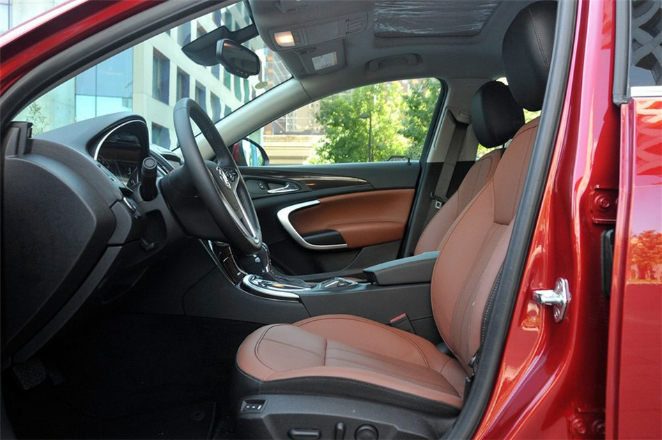 2014款君威2.4L自动豪华时尚型