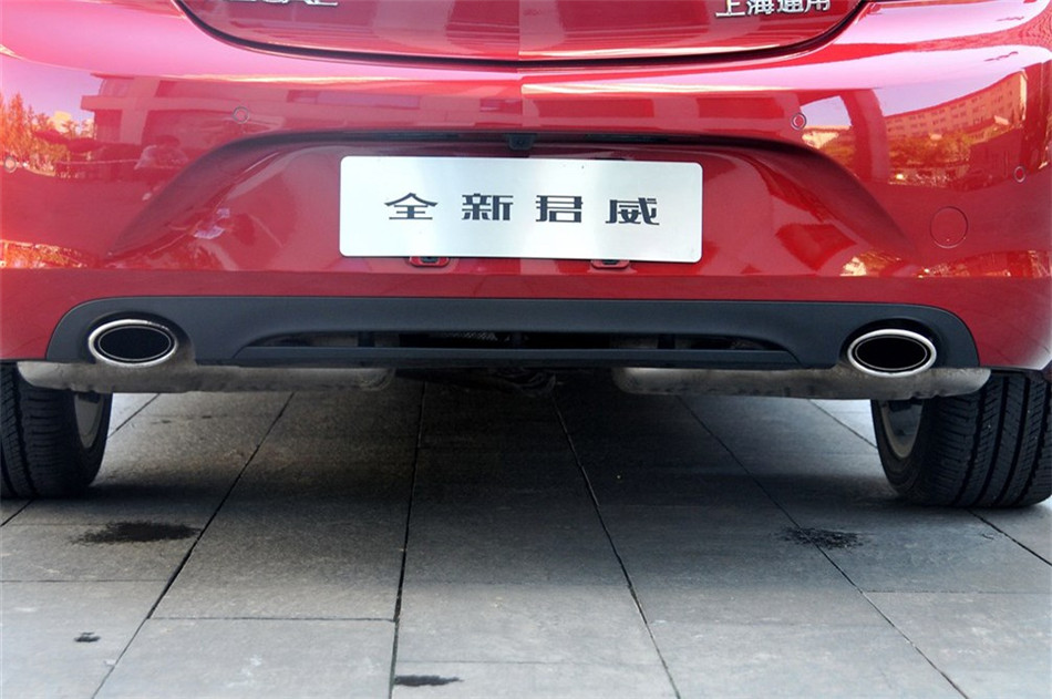 2014款君威2.4L自动豪华时尚型