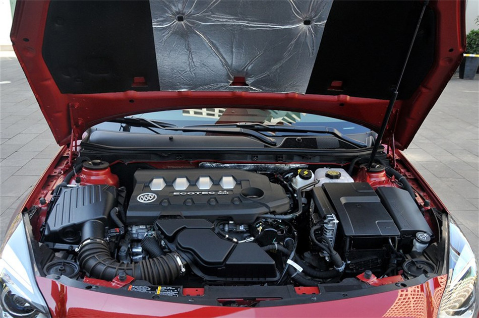 2014款君威2.4L自动豪华时尚型