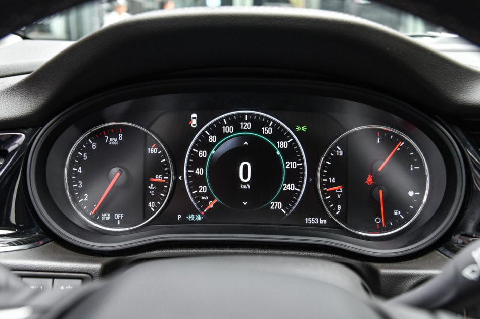 2017款 28T 尊贵型 内饰