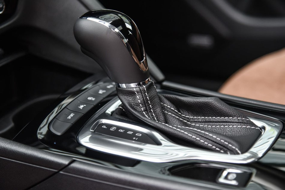 2017款 28T 尊贵型 内饰