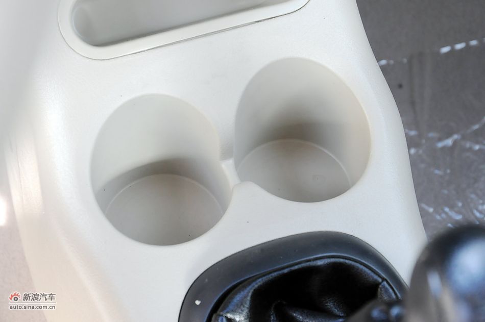 2010款奇瑞QQ3实拍