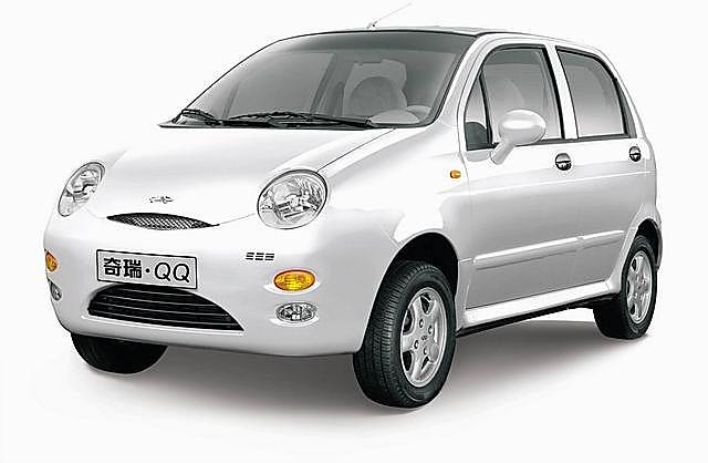 QQ轿车正侧面