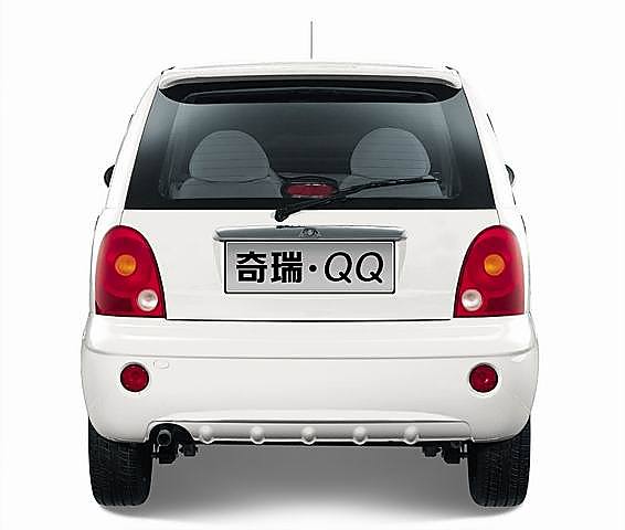 QQ轿车背面