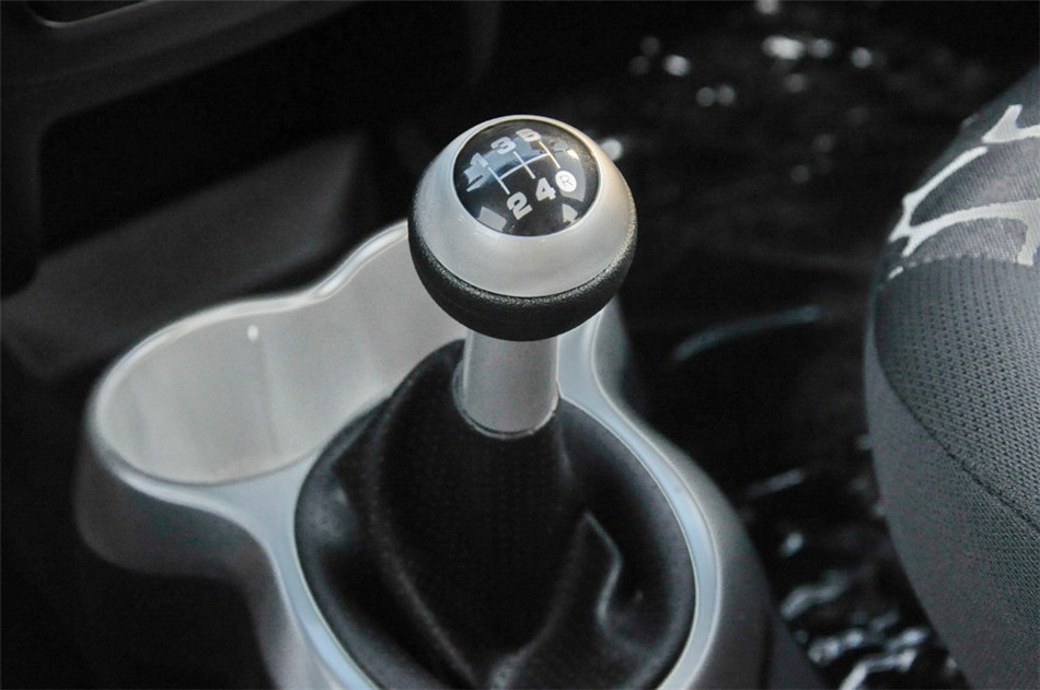 2013款QQ 1.0L手动活力版