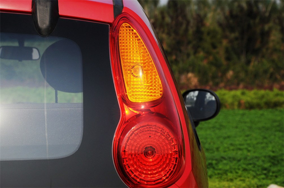 2013款QQ 1.0L手动活力版