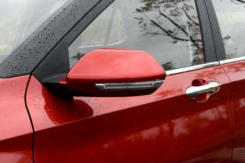 2017款 1.5L 手动时尚型 细节