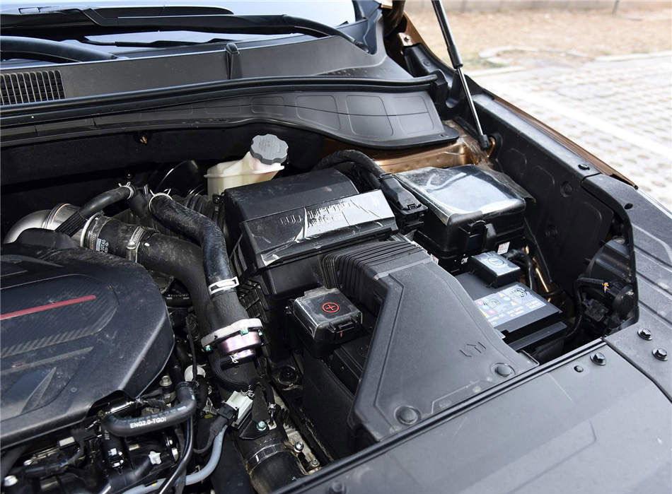 起亚KX7  2017款 2.0T 自动四驱LUX 引擎底盘