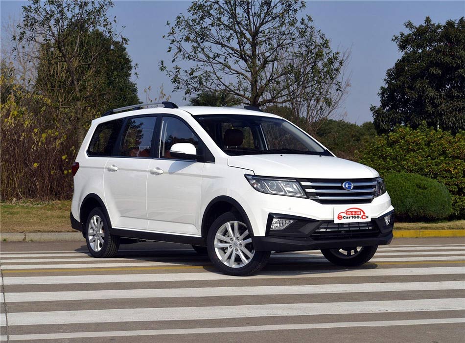 昌河M70  2017款 1.5L 手动豪华舱