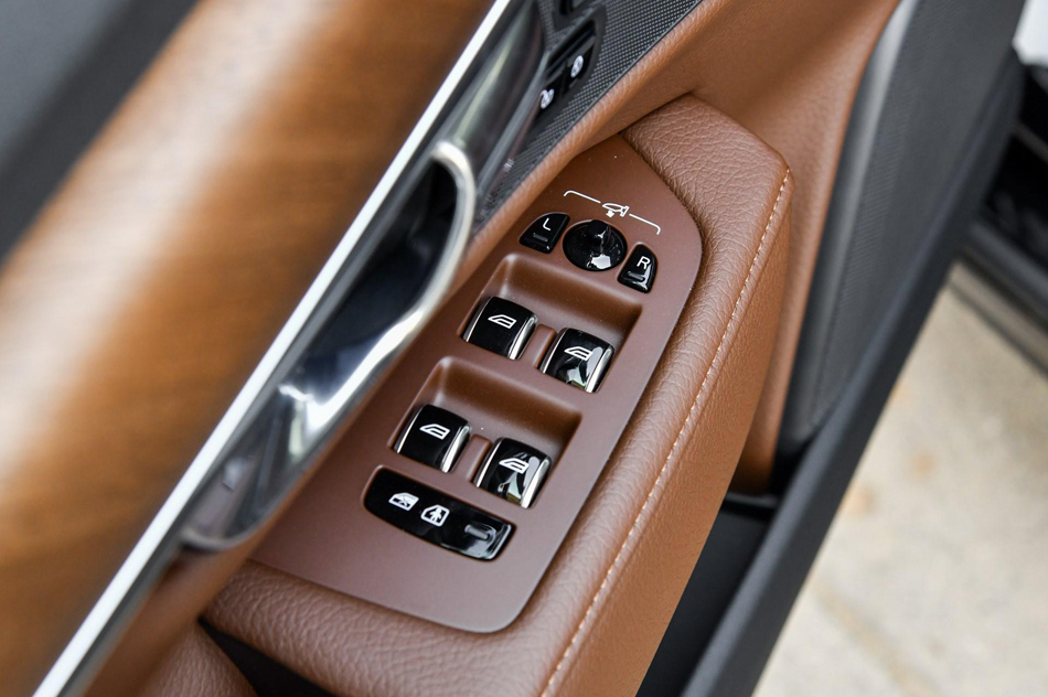 2019款 T5 智逸版 座椅空间