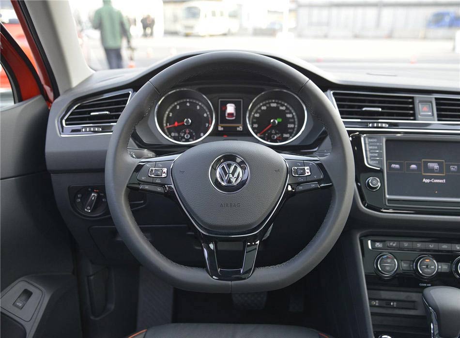 途观L  2017款 330TSI 自动两驱旗舰版