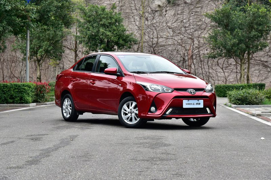 2017款 1.5G CVT炫动天窗版 外观