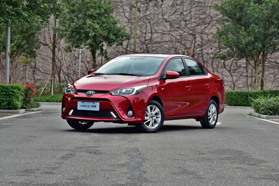 2017款 1.5G CVT炫动天窗版 外观