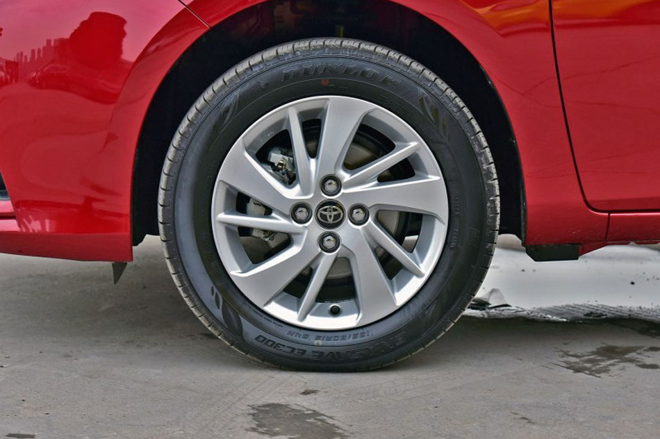 2017款 1.5G CVT炫动天窗版 细节