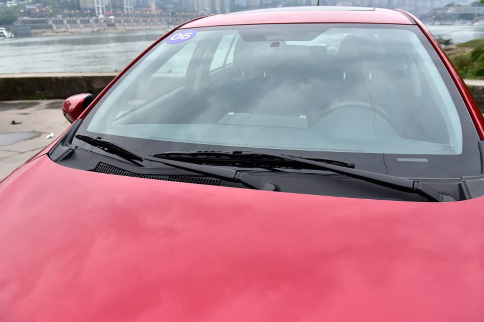 2017款 1.5G CVT炫动天窗版 细节