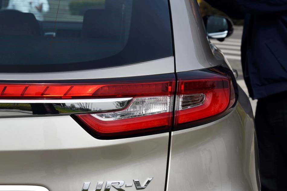 2017款 370TURBO 四驱尊耀版 细节