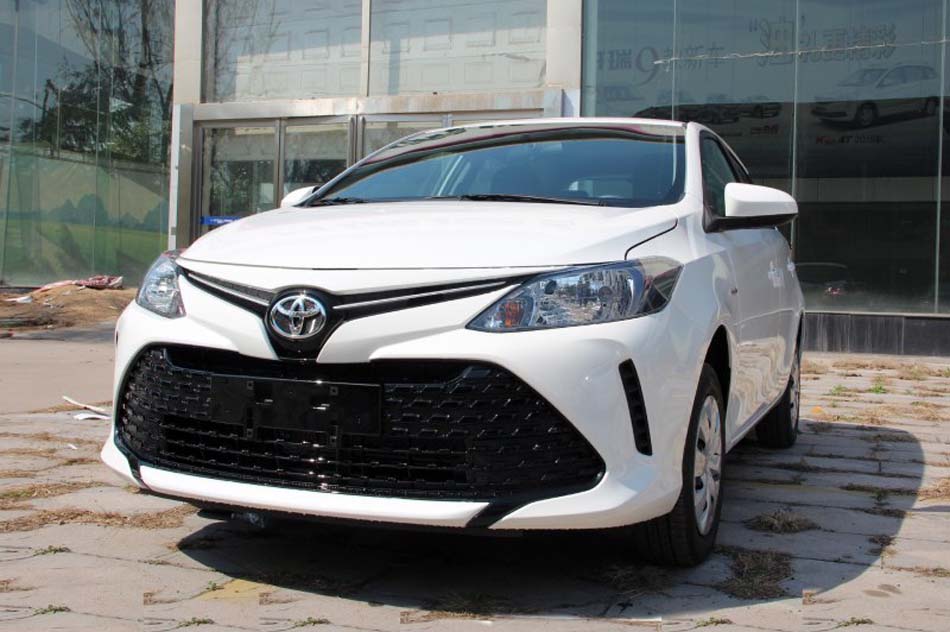 2017款 1.3L 手动锋锐版 外观