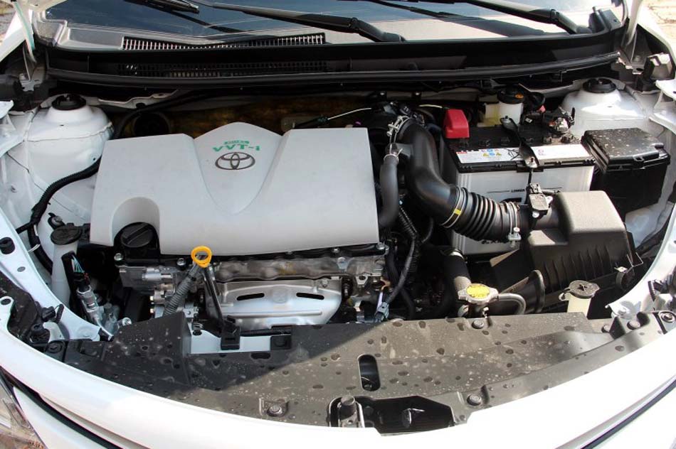 2017款 1.3L 手动锋锐版 引擎底盘