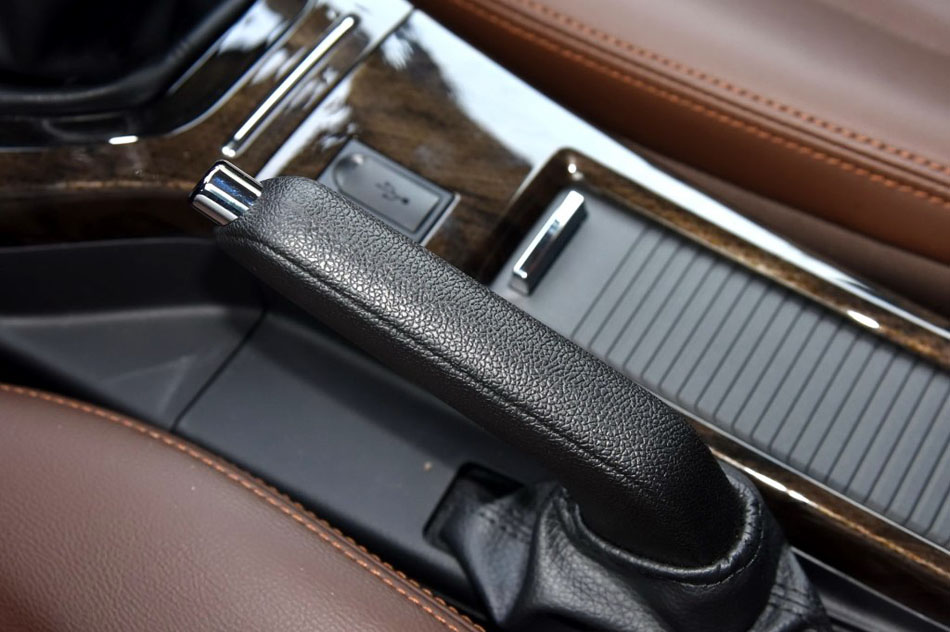 2017款 2.0L 手动舒适型 内饰