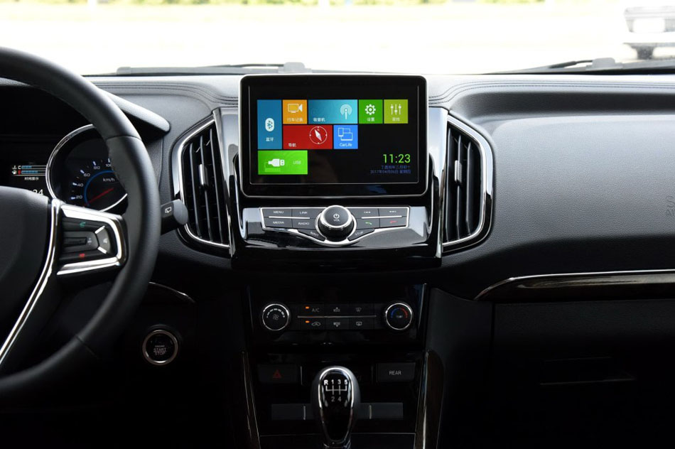 2017款 2.0L 手动舒适型 内饰